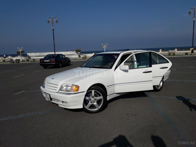 Mercedes C 230 1999, 234,000 km - 2.3 л - Xırdalan