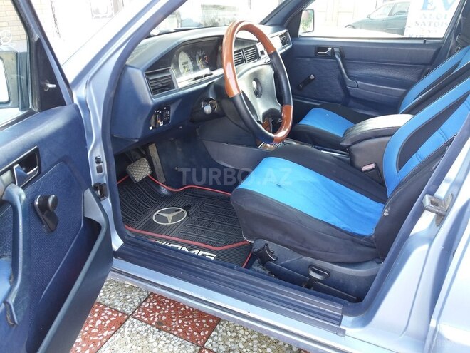 Mercedes 190 1991, 287,000 km - 2.0 l - Bakı