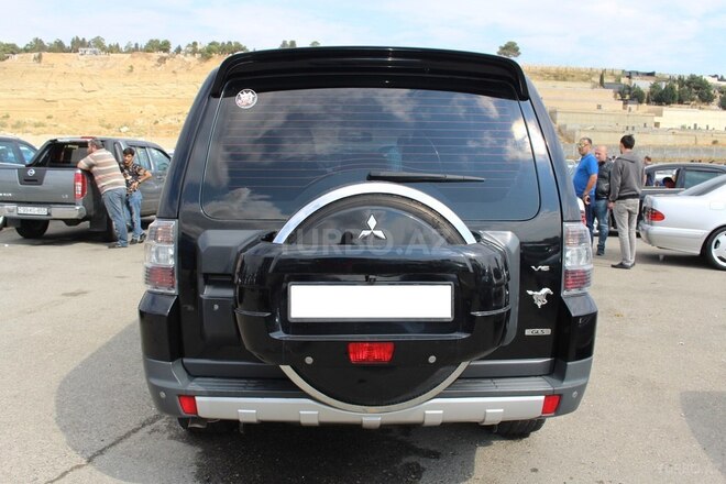 Mitsubishi Pajero 2007, 180,000 km - 3.0 l - Bakı