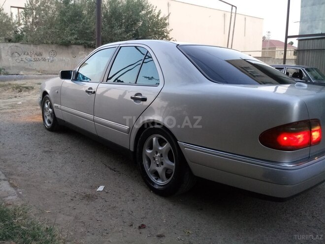 Mercedes E 230 1997, 341,000 km - 2.3 l - Bakı