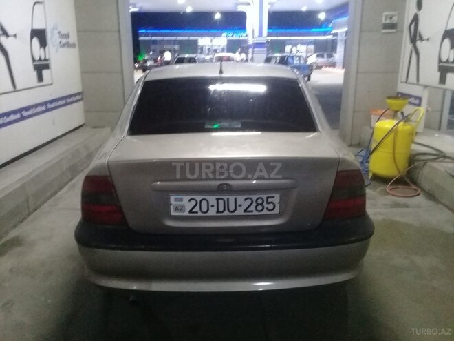 Opel Vectra 1997, 235,841 km - 2.0 л - Bakı