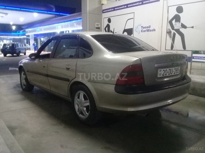 Opel Vectra 1997, 235,841 km - 2.0 л - Bakı