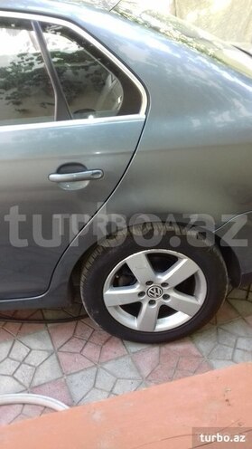 Volkswagen Jetta 2008, 160,000 km - 2.5 l - Bakı