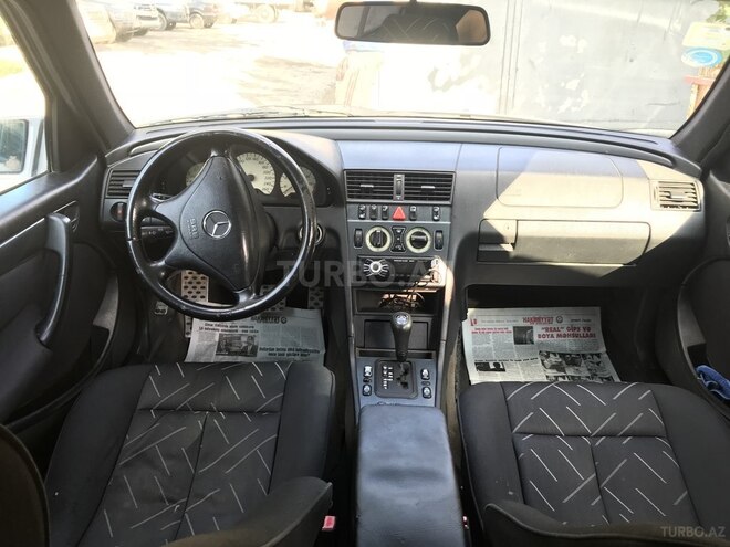 Mercedes C 240 1999, 271,000 km - 2.4 l - Bakı
