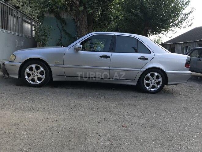 Mercedes C 240 1999, 271,000 km - 2.4 l - Bakı