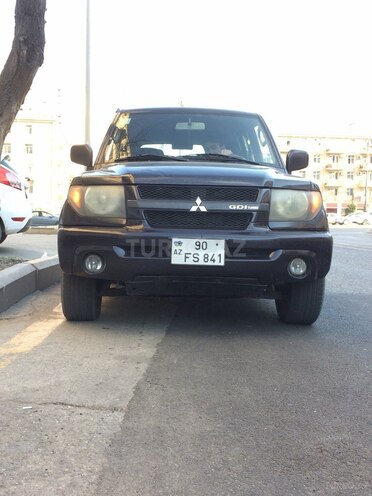 Mitsubishi Pajero io 2000, 288,093 km - 2.0 л - Bakı