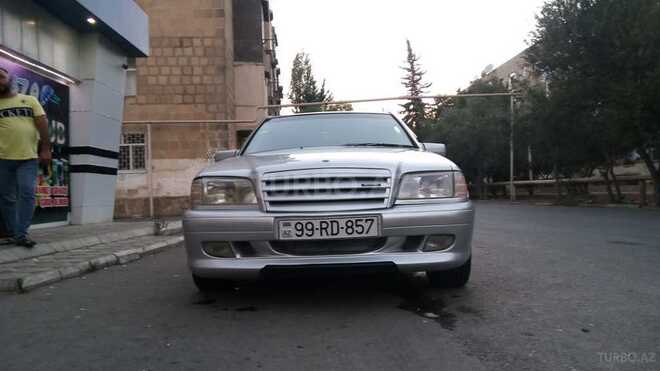 Mercedes C 220 1994, 320,000 km - 2.2 л - Bakı