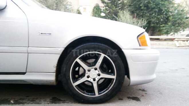 Mercedes C 220 1994, 320,000 km - 2.2 л - Bakı