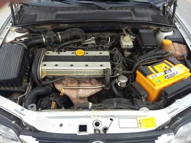 Opel Vectra 1998, 172,000 km - 1.8 л - Bakı