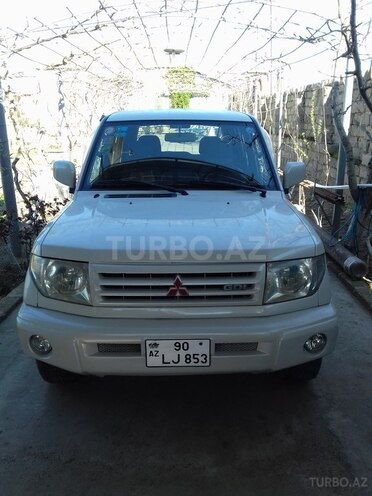 Mitsubishi Pajero io 2000, 210,000 km - 1.8 l - Bakı