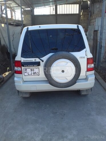 Mitsubishi Pajero io 2000, 210,000 km - 1.8 l - Bakı