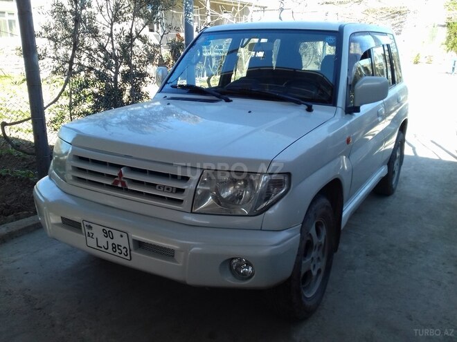 Mitsubishi Pajero io 2000, 210,000 km - 1.8 l - Bakı