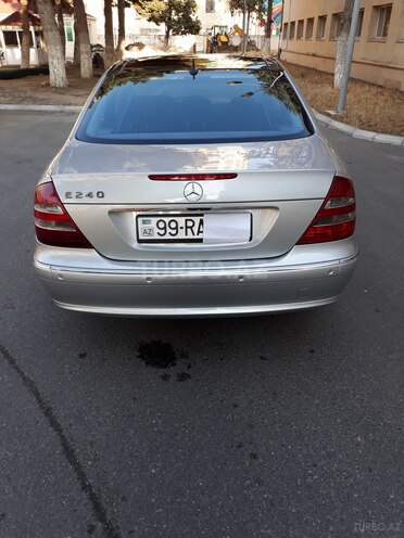 Mercedes E 240 2004, 230,000 km - 2.6 l - Bakı