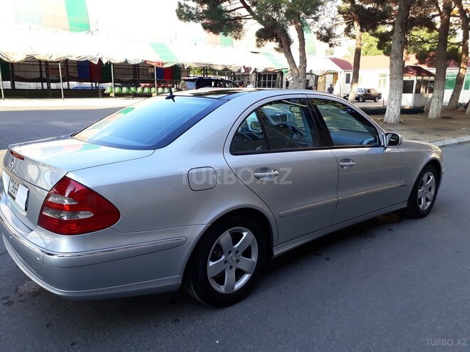 Mercedes E 240 2004, 230,000 km - 2.6 l - Bakı