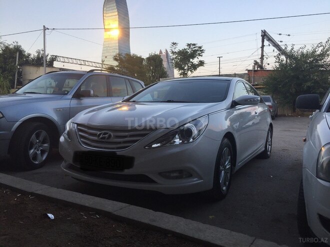 Hyundai Sonata 2010, 200,000 km - 2.4 l - Bakı