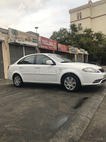 Daewoo Gentra 2013, 336,000 km - 1.5 l - Bakı