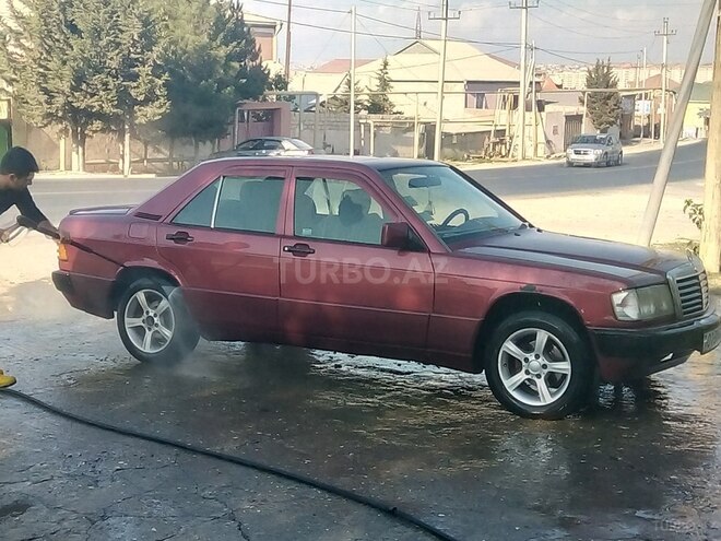 Mercedes 190 1992, 318,000 km - 2.0 л - Bakı