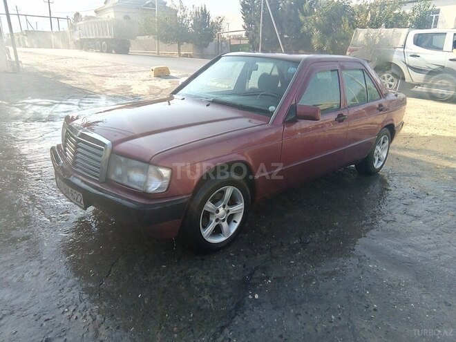 Mercedes 190 1992, 318,000 km - 2.0 л - Bakı