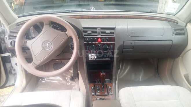 Mercedes C 180 2000, 215,767 km - 1.8 l - Yevlax