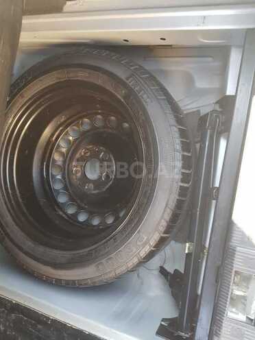 Mercedes E 240 1999, 276,000 km - 2.4 л - Gəncə