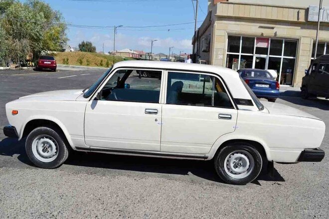 LADA (VAZ) 2107 1995, 177,000 km - 1.6 l - Bakı