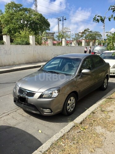 Kia Rio 2010, 212,000 km - 1.4 l - Bakı