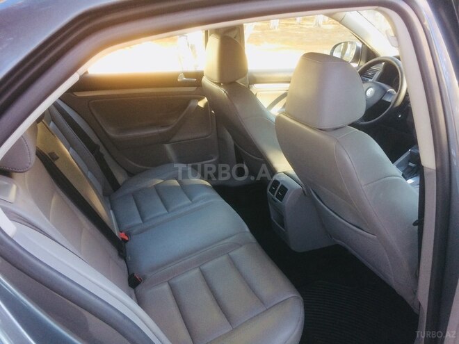 Volkswagen Jetta 2008, 188,000 km - 2.5 l - Sumqayıt