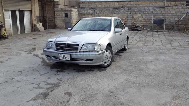 Mercedes C 200 1999, 155,000 km - 0.2 l - Bakı