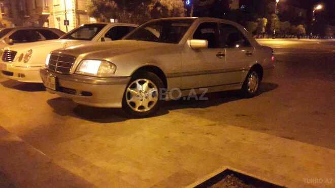 Mercedes C 200 1999, 155,000 km - 0.2 l - Bakı