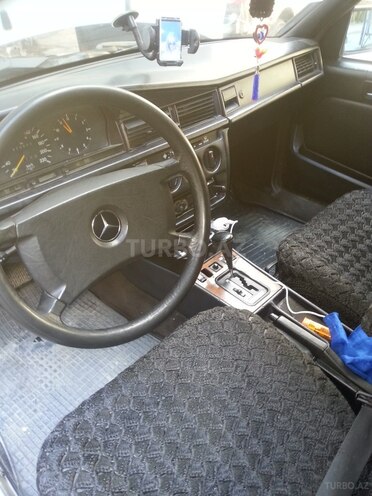 Mercedes 190 1990, 295,000 km - 1.8 л - Bakı