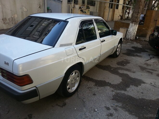 Mercedes 190 1990, 295,000 km - 1.8 л - Bakı