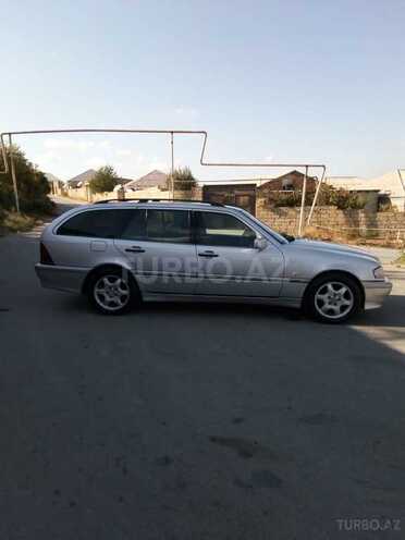 Mercedes E 220 2000, 428,128 km - 2.2 l - Bakı