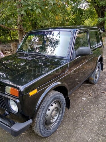 LADA (VAZ) Niva 2007, 110,000 km - 1.7 l - Quba