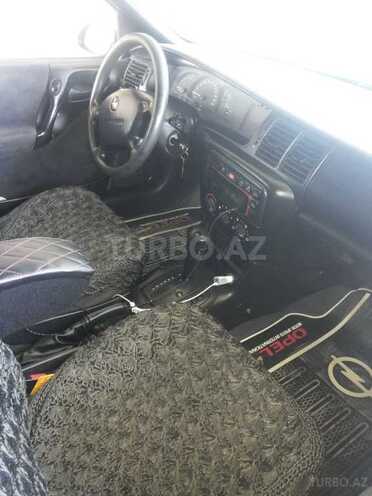 Opel Vectra 1998, 225,000 km - 1.8 л - Bakı