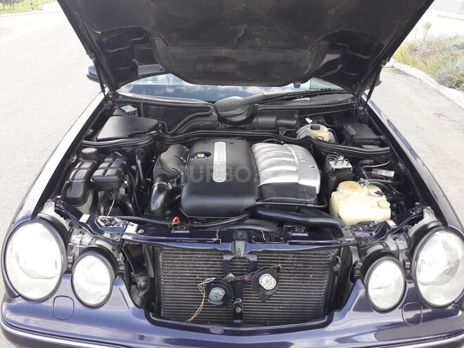 Mercedes E 270 1999, 273,000 km - 2.7 l - Bakı