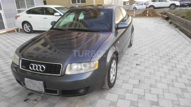 Audi A4 2003, 320,000 km - 1.8 l - Bakı