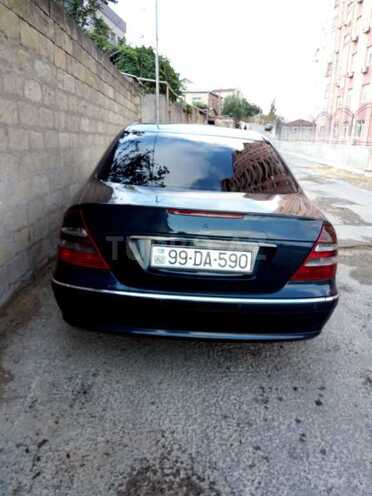 Mercedes E 220 2003, 285,000 km - 2.2 l - Bakı