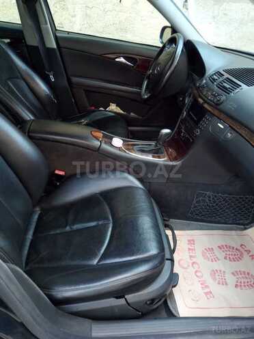 Mercedes E 220 2003, 285,000 km - 2.2 l - Bakı