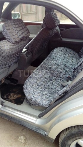 Mercedes E 240 1998, 286,000 km - 2.4 l - Bakı