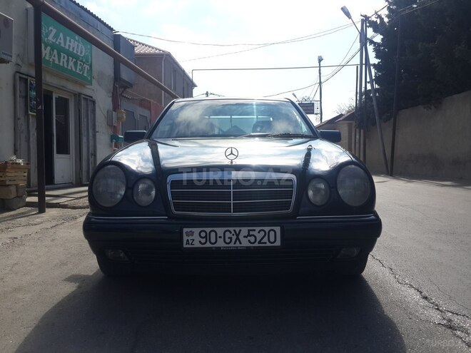 Mercedes E 200 1996, 256,352 km - 2.0 l - Bakı