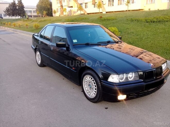 BMW 316 1994, 326,500 km - 1.6 l - Sumqayıt