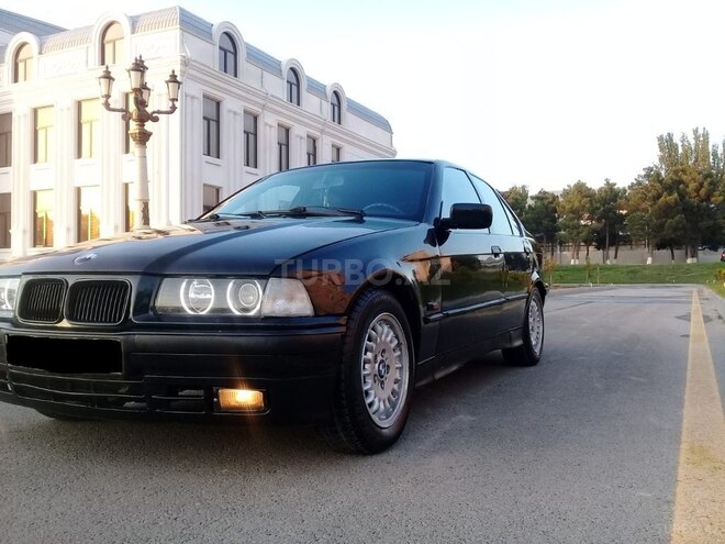BMW 316 1994, 326,500 km - 1.6 l - Sumqayıt