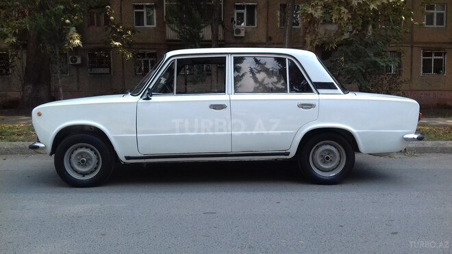 LADA (VAZ) 21011 1982, 250,000 km - 1.3 l - Mingəçevir