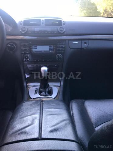 Mercedes E 320 2003, 181,000 km - 3.2 l - Xırdalan