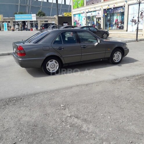 Mercedes C 180 1993, 297,000 km - 1.8 l - Bakı