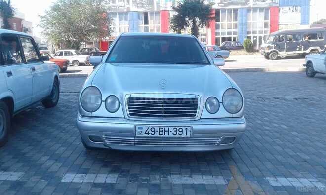 Mercedes E 240 1998, 368,000 km - 2.4 l - Masallı