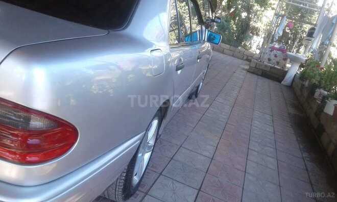 Mercedes E 240 1998, 368,000 km - 2.4 l - Masallı