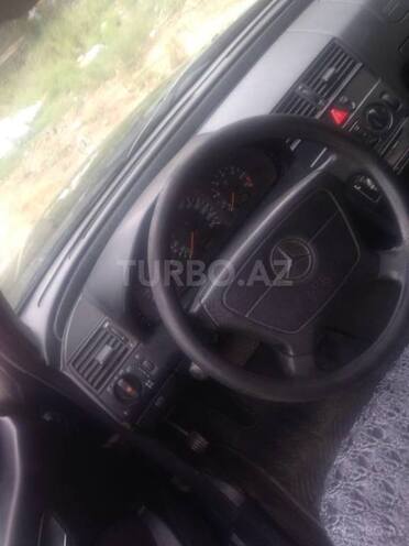 Mercedes C 180 1998, 212,121 km - 1.8 l - Bakı