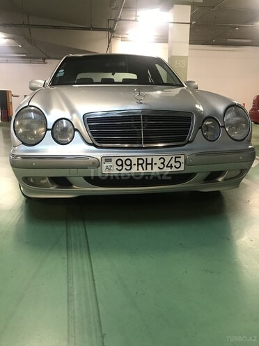 Mercedes E 220 2001, 436,000 km - 2.2 л - Bakı