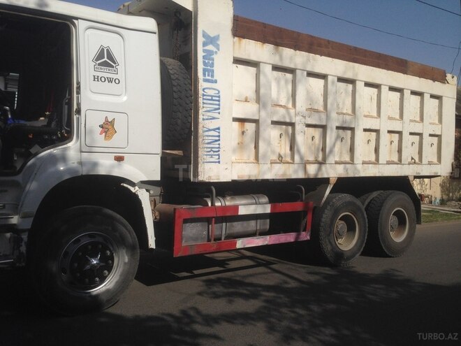 HOWO Sinotruk 2013, 380,000 km - 9.5 l - Lənkəran